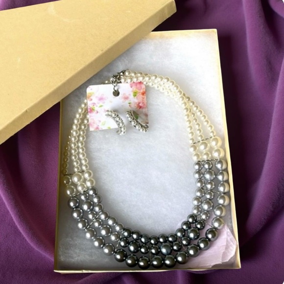 Paparazzi Multi strand pearl necklace & earrings  Hombre Cream & Gray NWOT - Picture 13 of 14